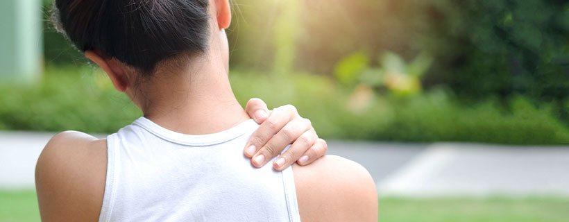 patient needing frozen shoulder chiropractor in El Cerrito CA